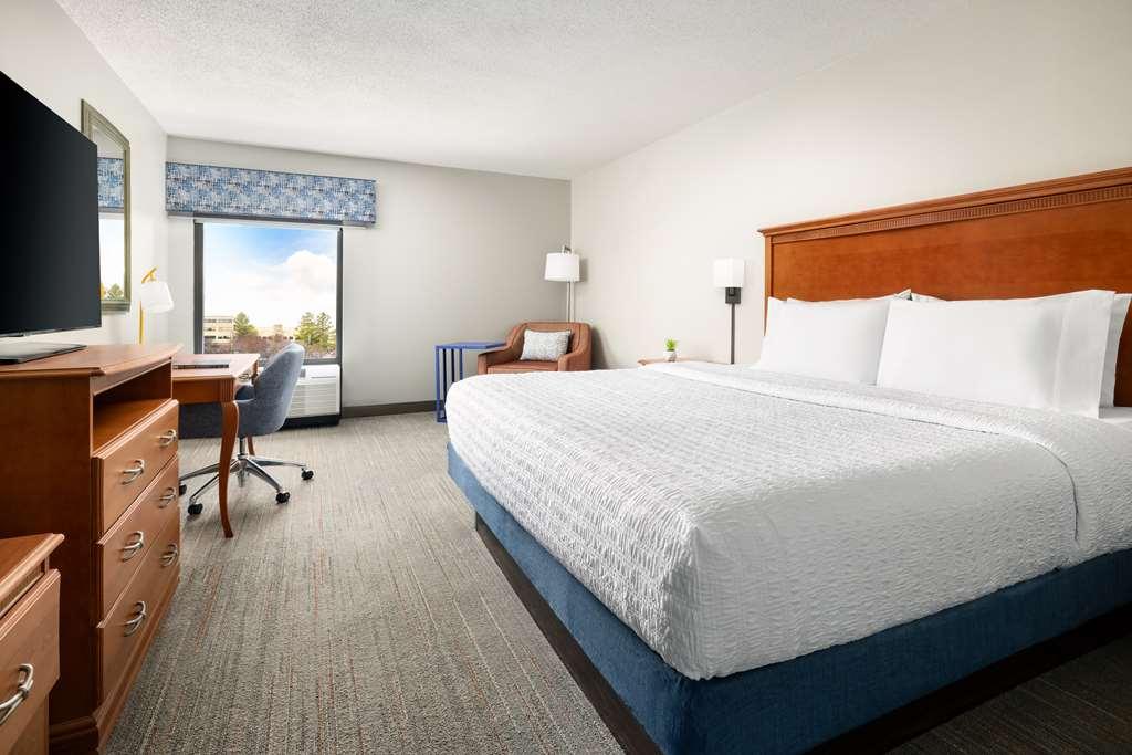 Hampton Inn Memphis-Walnut Grove/Baptist East Номер фото